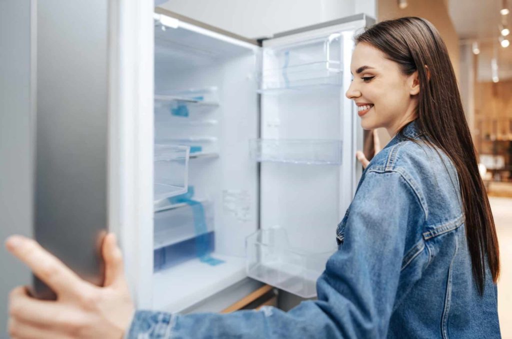 Cómo limpiar un frigorífico nuevo